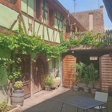 Apartment Typique Alsacien Maison Vigneronne 18e Siecle *
